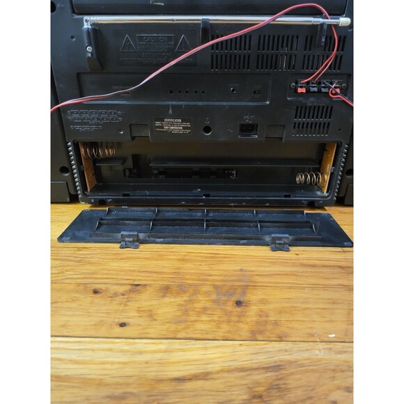 Sony CFD-750 Boombox CD Cassette Radio AM/FM Mega Bass Very Rare-For Repair/Part - Picture 10 of 10